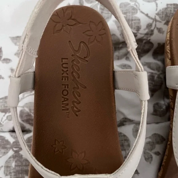 Skechers Date Glam Luxe Foam wedge sandals - Picture 4 of 6